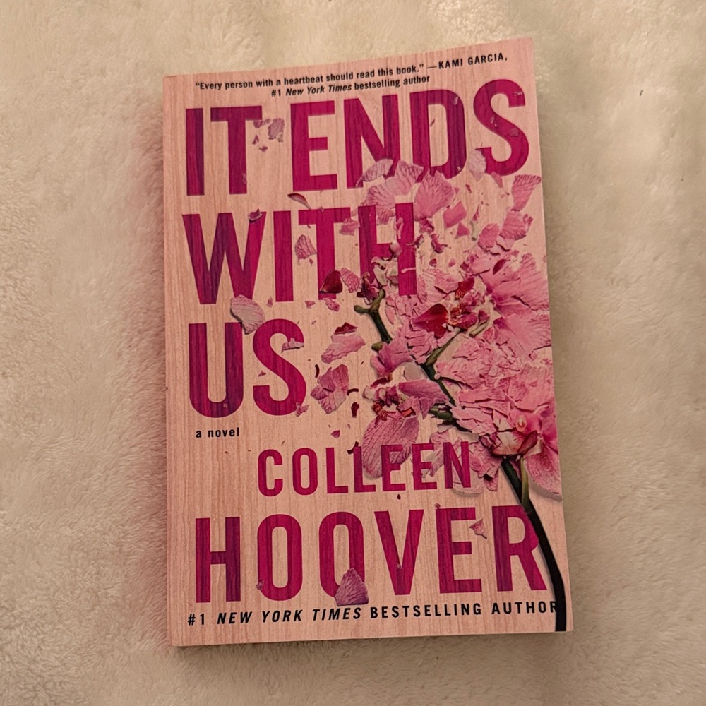 'It Ends With Us' Book